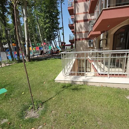 Menada In Tarsis Nova